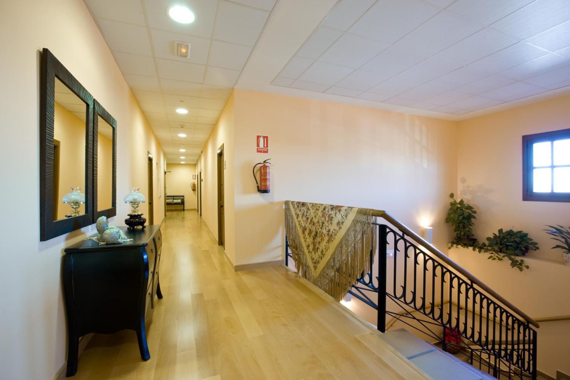 Bodegas Hacienda Albae Guest House Argamasilla De Alba Bagian luar foto